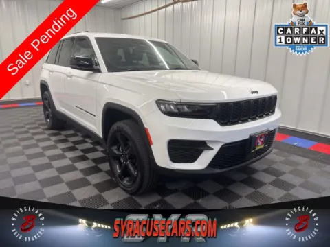 White 2023 Jeep Grand Cherokee Altitude X for sale in Bridgeport, NY