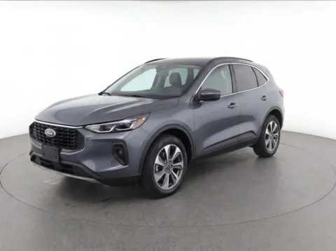 More photos of 2025 Ford Escape Platinum at Bridgeland Auto Brokers, NY
