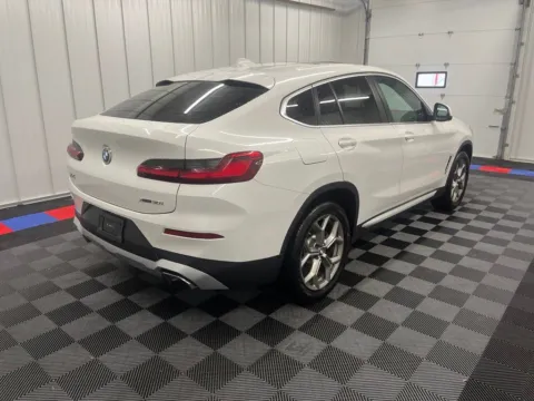Photos of 2025 BMW X4 xDrive30i for sale in Bridgeport, NY at Bridgeland Auto Brokers