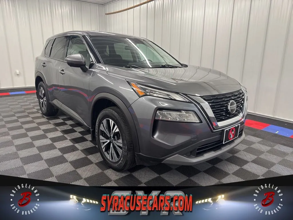 2021 Nissan Rogue SV AWD's photo