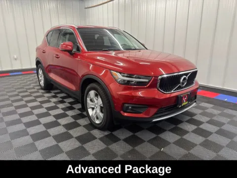 Photos of 2019 Volvo XC40 Momentum for sale in Bridgeport, NY at Bridgeland Auto Brokers