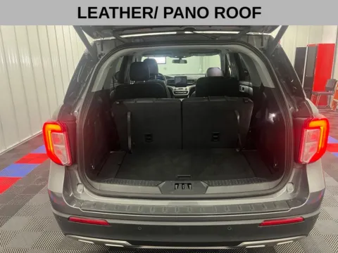 More photos of 2022 Ford Explorer XLT at Bridgeland Auto Brokers, NY