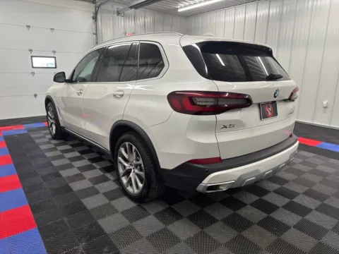 More photos of 2023 BMW X5 xDrive40i at Bridgeland Auto Brokers, NY