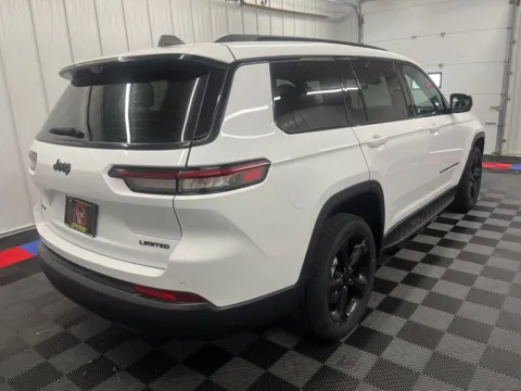 Photos of 2024 Jeep Grand Cherokee L Limited for sale in Bridgeport, NY at Bridgeland Auto Brokers