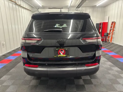 More photos of 2024 Jeep Grand Cherokee L Limited at Bridgeland Auto Brokers, NY