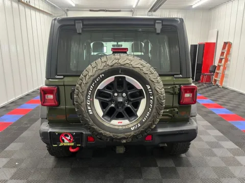 More photos of 2022 Jeep Wrangler Unlimited Rubicon at Bridgeland Auto Brokers, NY