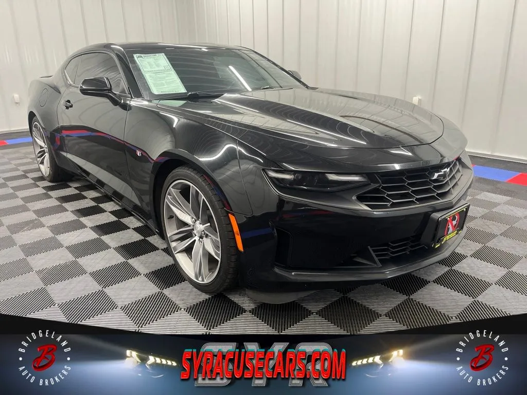 Black 2020 Chevrolet Camaro 1LT for sale in Bridgeport, NY