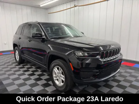 Another view of 2023 Jeep Grand Cherokee Laredo for sale in Bridgeport, NY at Bridgeland Auto Brokers