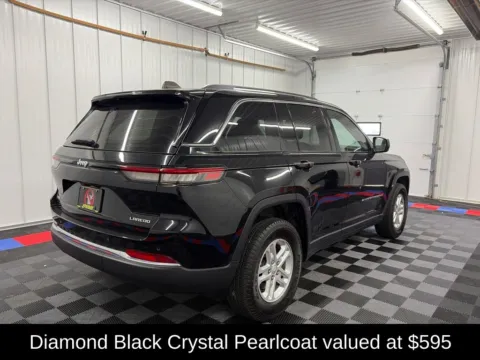 More photos of 2023 Jeep Grand Cherokee Laredo at Bridgeland Auto Brokers, NY