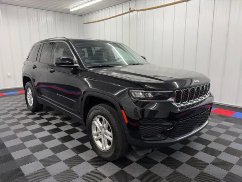 Photos of 2023 Jeep Grand Cherokee Laredo for sale in Bridgeport, NY at Bridgeland Auto Brokers