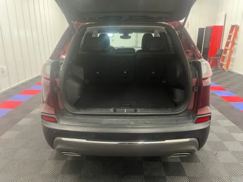 More photos of 2019 Jeep Cherokee Limited at Bridgeland Auto Brokers, NY