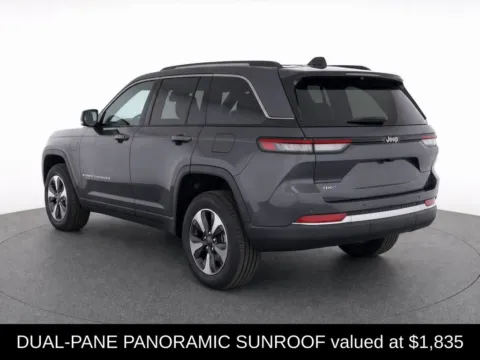 More photos of 2022 Jeep Grand Cherokee 4xe at Bridgeland Auto Brokers, NY