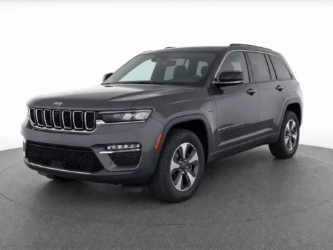 Photos of 2022 Jeep Grand Cherokee 4xe for sale in Bridgeport, NY at Bridgeland Auto Brokers