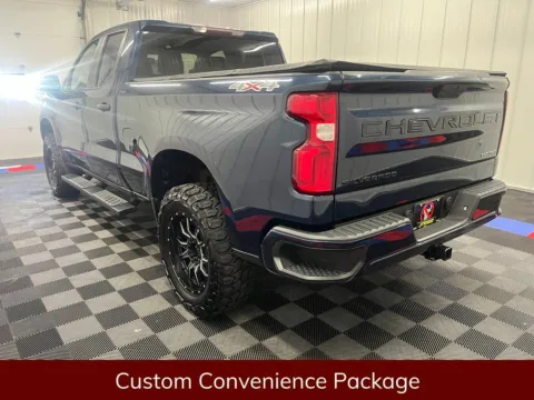 More photos of 2021 Chevrolet Silverado 1500 Custom at Bridgeland Auto Brokers, NY