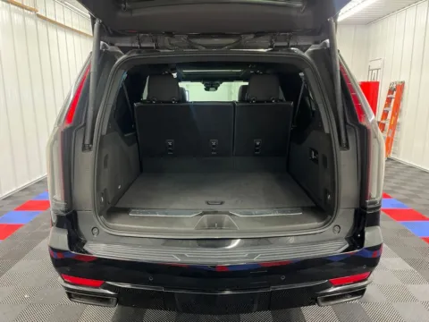 More photos of 2022 Cadillac Escalade ESV Sport at Bridgeland Auto Brokers, NY