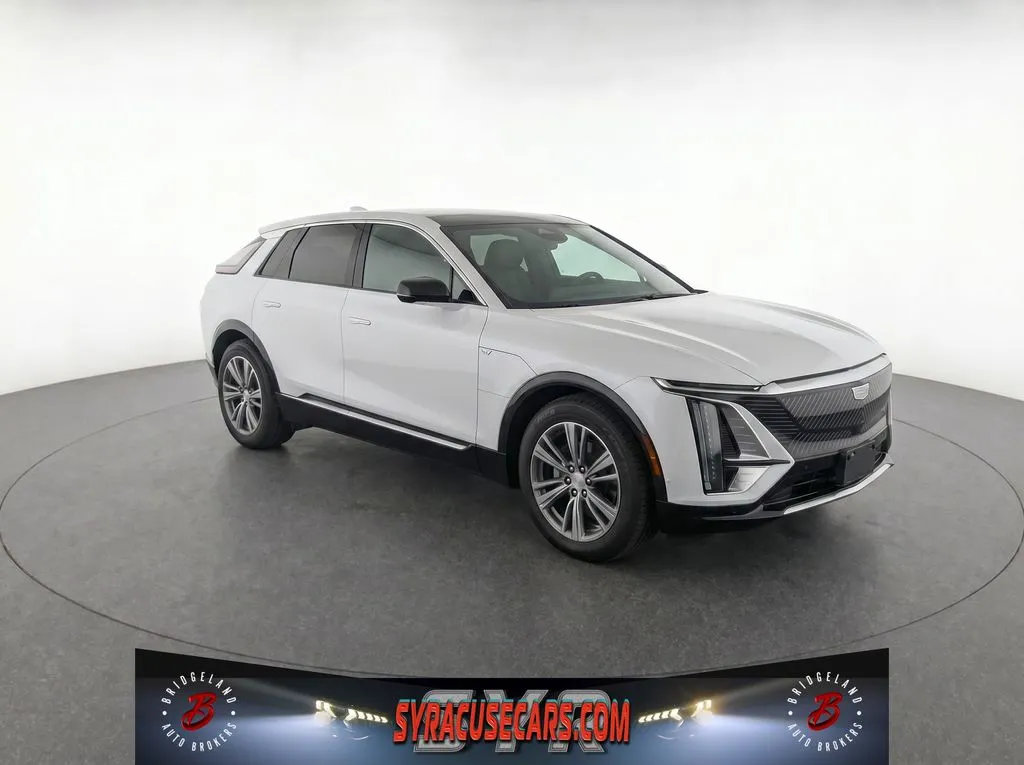 2024 Cadillac Lyriq Tech AWD's photo