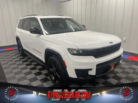 White 2022 Jeep Grand Cherokee L Altitude for sale in Bridgeport, NY