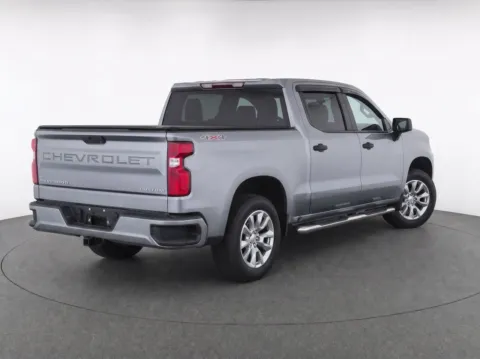 More photos of 2021 Chevrolet Silverado 1500 Custom at Bridgeland Auto Brokers, NY