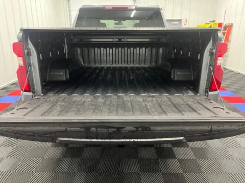 More photos of 2021 Chevrolet Silverado 1500 Custom at Bridgeland Auto Brokers, NY