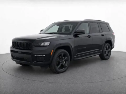 Another view of 2024 Jeep Grand Cherokee L Limited for sale in Bridgeport, NY at Bridgeland Auto Brokers