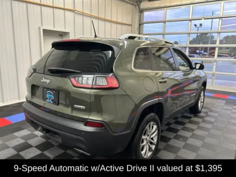 More photos of 2021 Jeep Cherokee Latitude Lux at Bridgeland Auto Brokers, NY