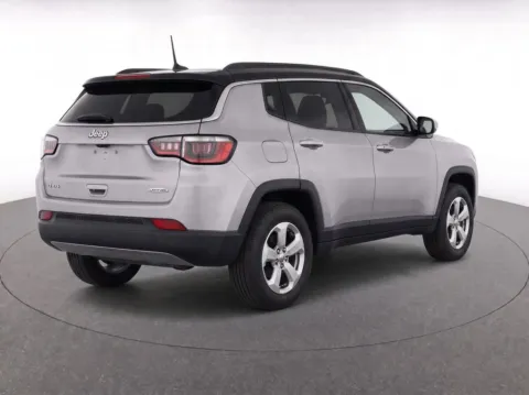 More photos of 2018 Jeep Compass Latitude at Bridgeland Auto Brokers, NY