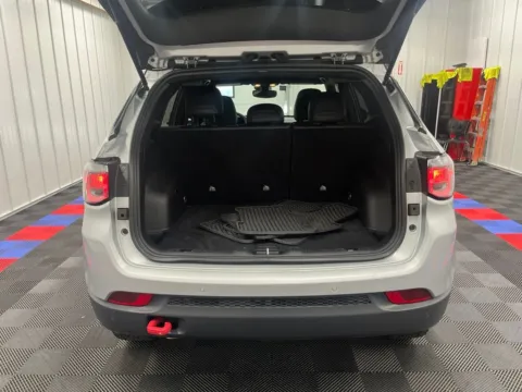 More photos of 2025 Jeep Compass Trailhawk at Bridgeland Auto Brokers, NY