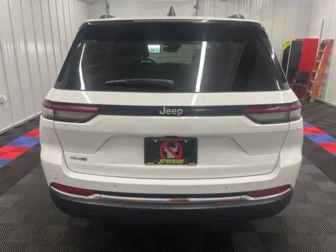 More photos of 2024 Jeep Grand Cherokee 4xe at Bridgeland Auto Brokers, NY