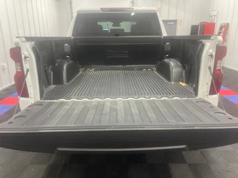 More photos of 2026 Chevrolet Silverado 1500 LT at Bridgeland Auto Brokers, NY