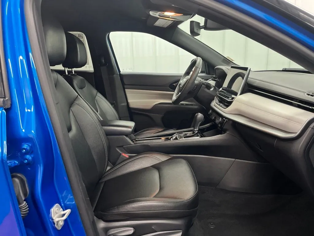 2025 Jeep Compass Limited - Photo 11