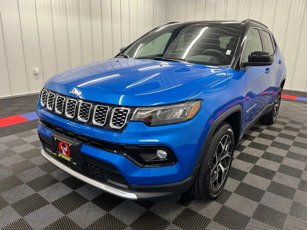 2025 Jeep Compass Limited - Photo 8
