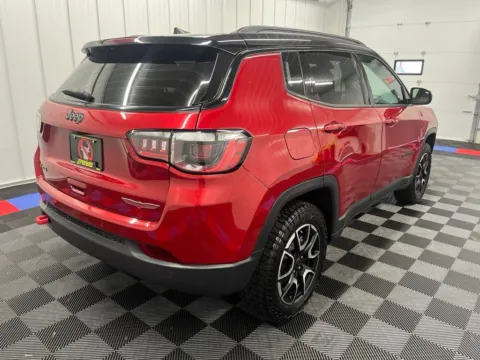 Another view of 2025 Jeep Compass Trailhawk for sale in Bridgeport, NY at Bridgeland Auto Brokers