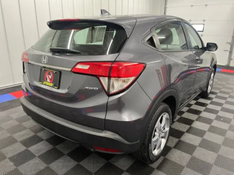 Photos of 2021 Honda HR-V LX for sale in Bridgeport, NY at Bridgeland Auto Brokers