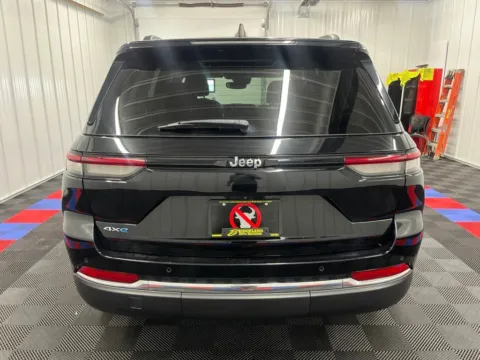 More photos of 2023 Jeep Grand Cherokee 4xe at Bridgeland Auto Brokers, NY