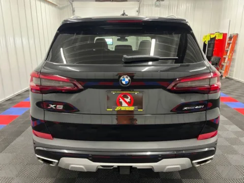 More photos of 2023 BMW X5 xDrive40i at Bridgeland Auto Brokers, NY