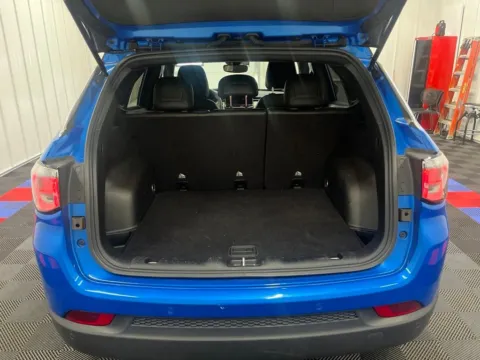 More photos of 2025 Jeep Compass Limited at Bridgeland Auto Brokers, NY