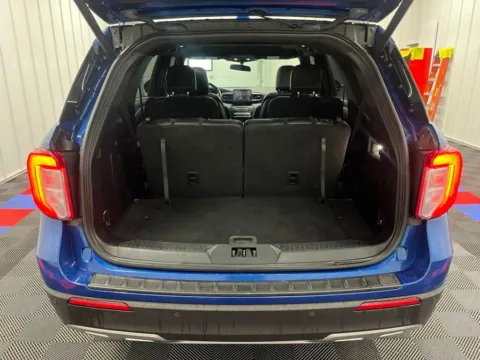 More photos of 2020 Ford Explorer XLT at Bridgeland Auto Brokers, NY