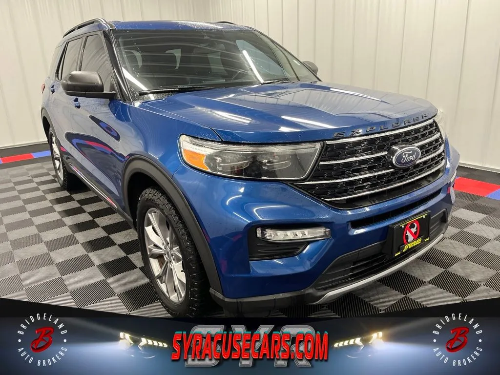 Blue 2020 Ford Explorer XLT for sale in Bridgeport, NY