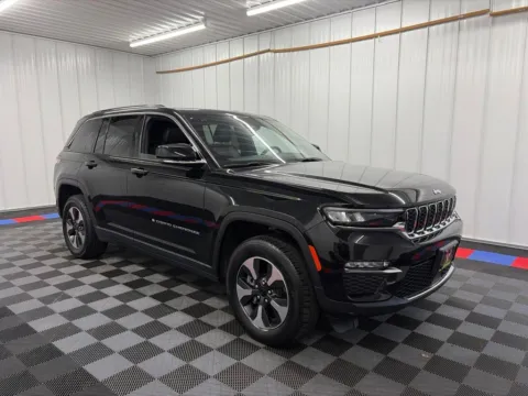 Another view of 2024 Jeep Grand Cherokee 4xe for sale in Bridgeport, NY at Bridgeland Auto Brokers