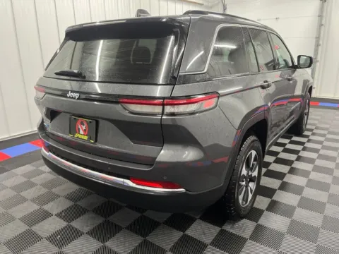 Another view of 2024 Jeep Grand Cherokee 4xe for sale in Bridgeport, NY at Bridgeland Auto Brokers