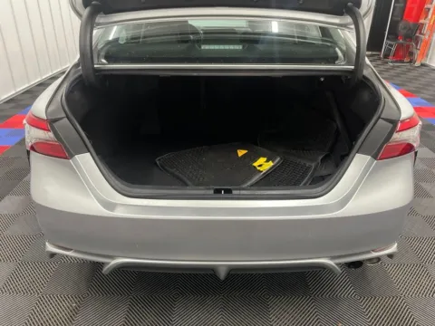 More photos of 2018 Toyota Camry SE at Bridgeland Auto Brokers, NY