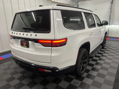 Another view of 2024 Jeep Wagoneer Series II for sale in Bridgeport, NY at Bridgeland Auto Brokers