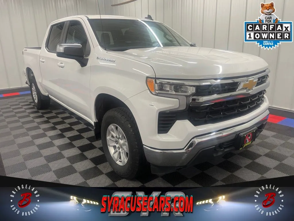 White 2025 Chevrolet Silverado 1500 LT for sale in Bridgeport, NY