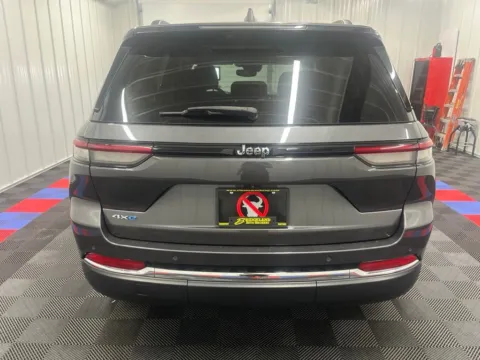 More photos of 2023 Jeep Grand Cherokee 4xe at Bridgeland Auto Brokers, NY