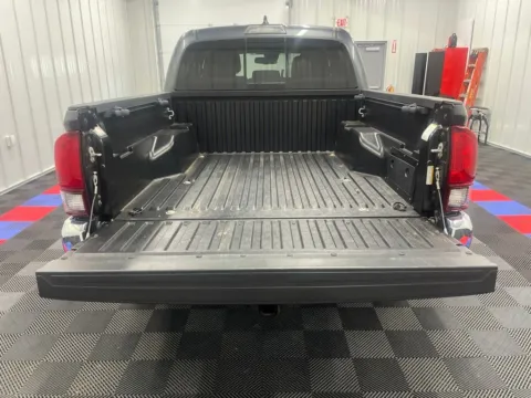 More photos of 2021 Toyota Tacoma SR5 at Bridgeland Auto Brokers, NY