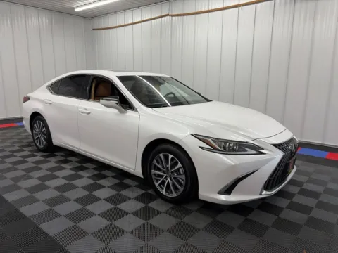 Photos of 2025 Lexus ES 250 for sale in Bridgeport, NY at Bridgeland Auto Brokers