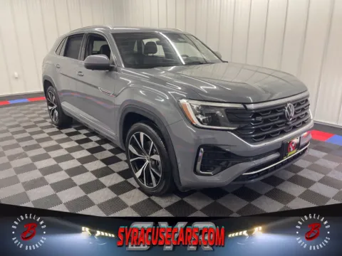 Unknown 2024 Volkswagen Atlas Cross Sport 2.0T SEL Premium R-Line for sale in Bridgeport, NY