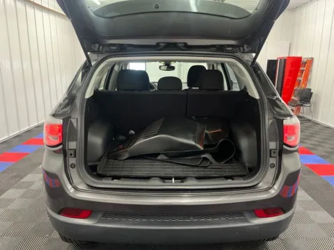 More photos of 2017 Jeep Compass Sport at Bridgeland Auto Brokers, NY