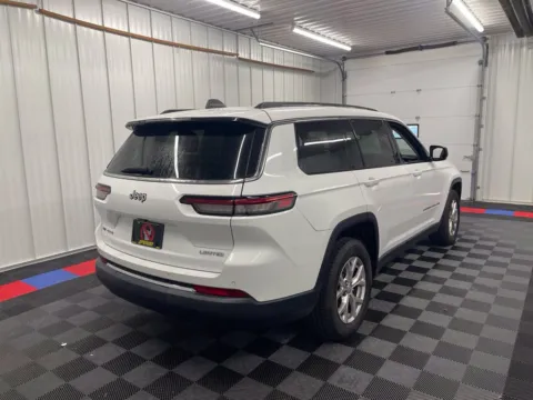 More photos of 2021 Jeep Grand Cherokee L Limited at Bridgeland Auto Brokers, NY