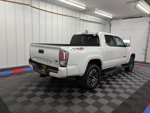 More photos of 2023 Toyota Tacoma TRD Sport at Bridgeland Auto Brokers, NY